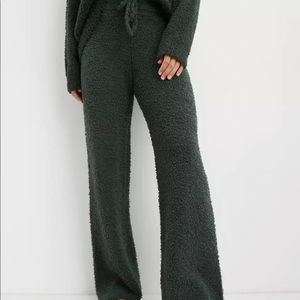 Aerie Marshmallow Set size XL Never Worn